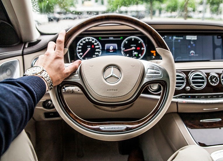 Projeto Análise e Previsão de Dados Automotivos